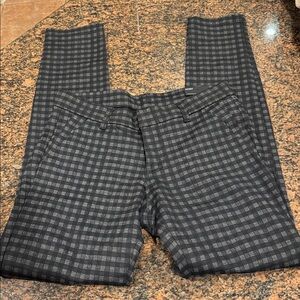 NWT Kut from the Kloth “Elyse” Skinny Straight StretchPant. Sz 6